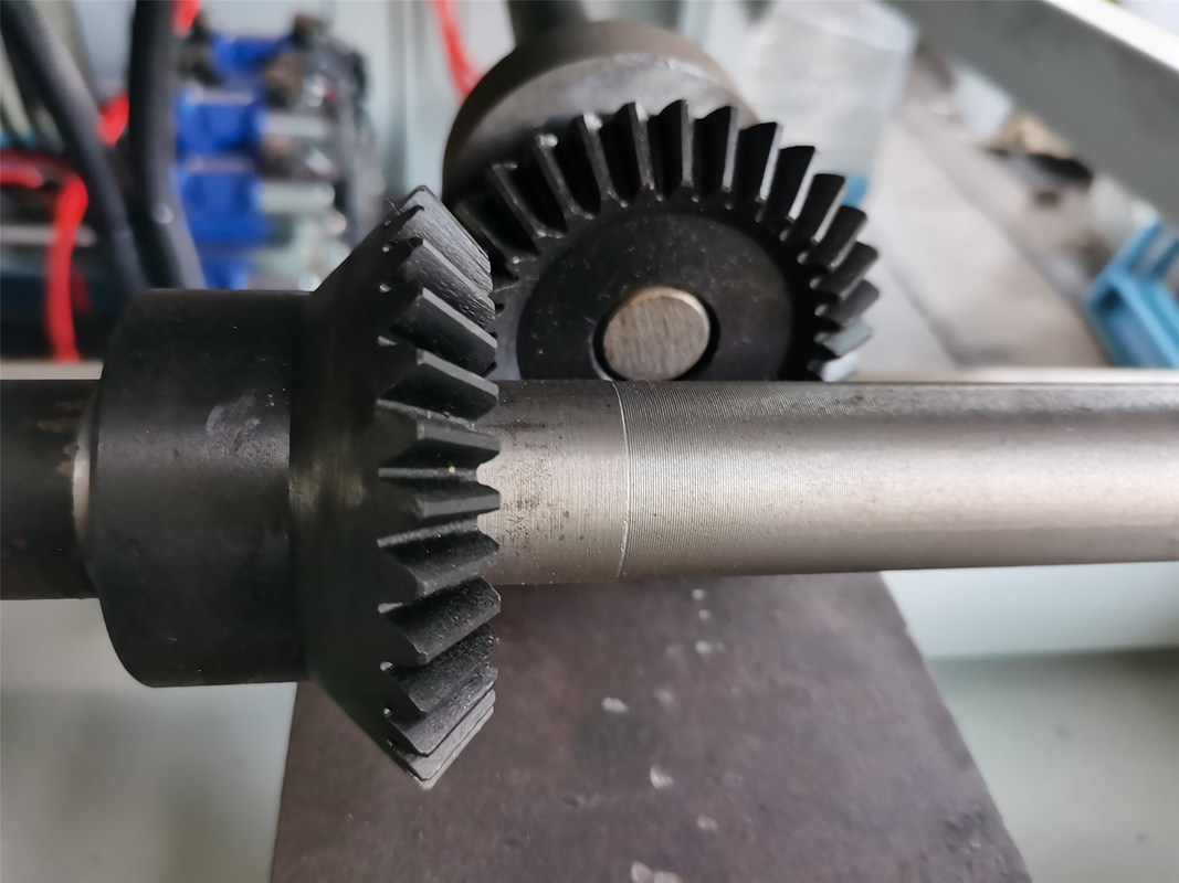 U Type High Speed Blow Molding Machine For Plastic Children Toy